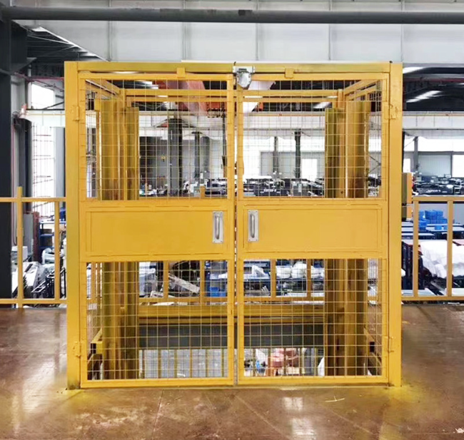 红毛镇智能导轨式升降机亮相